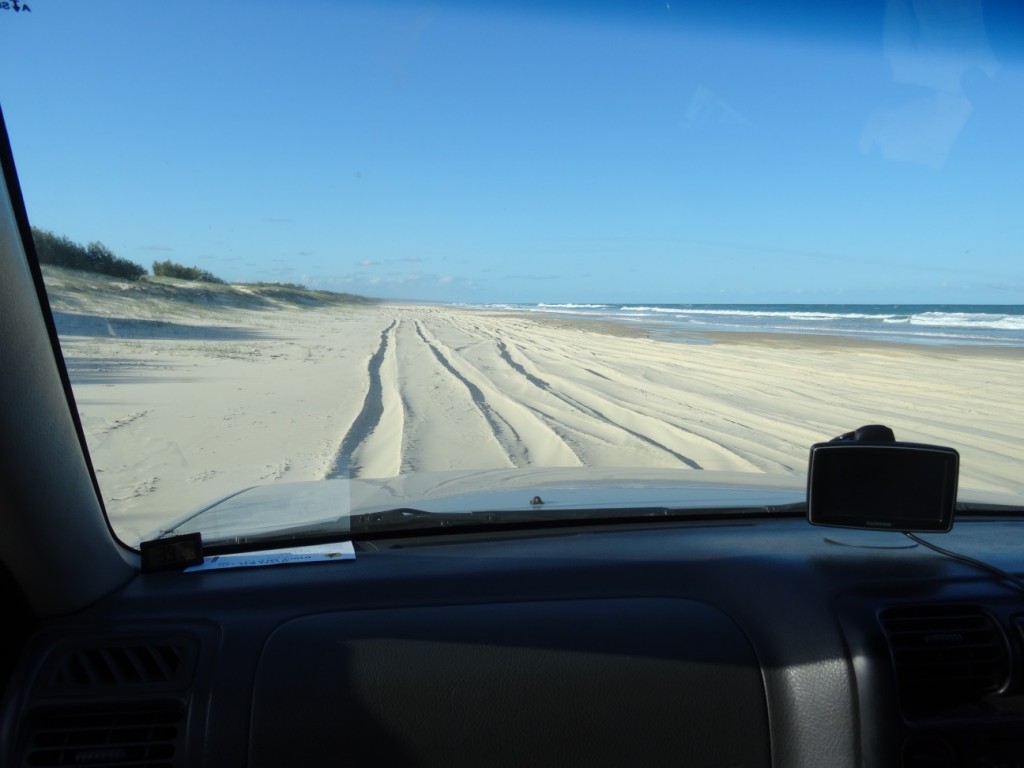 Die "Hauptstrasse" der Insel, der Strand