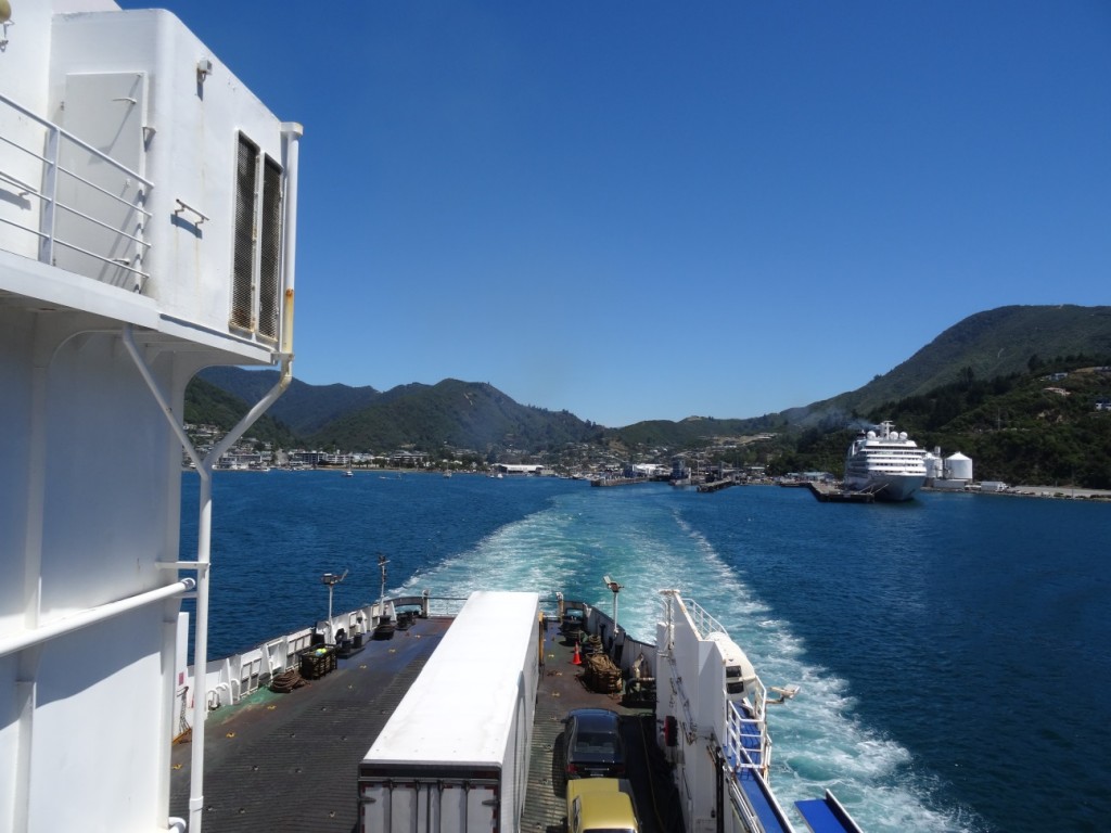 Die Fähre legt Richtung Wellington ab