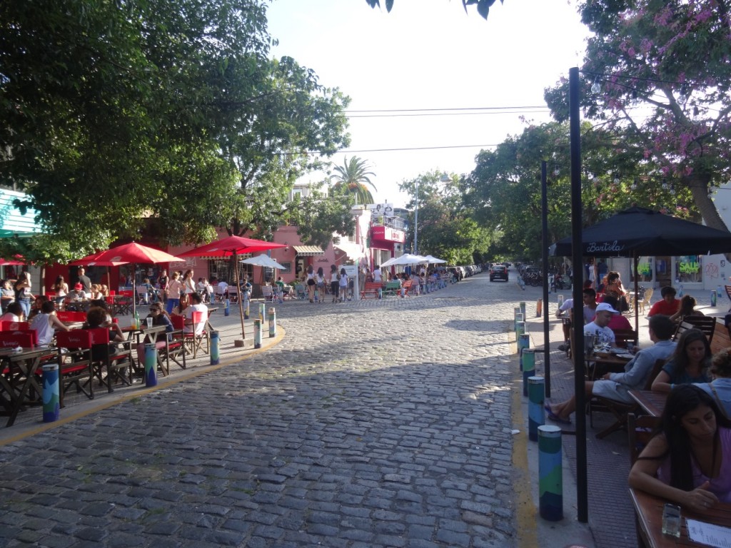 Strassencafés in Palermo