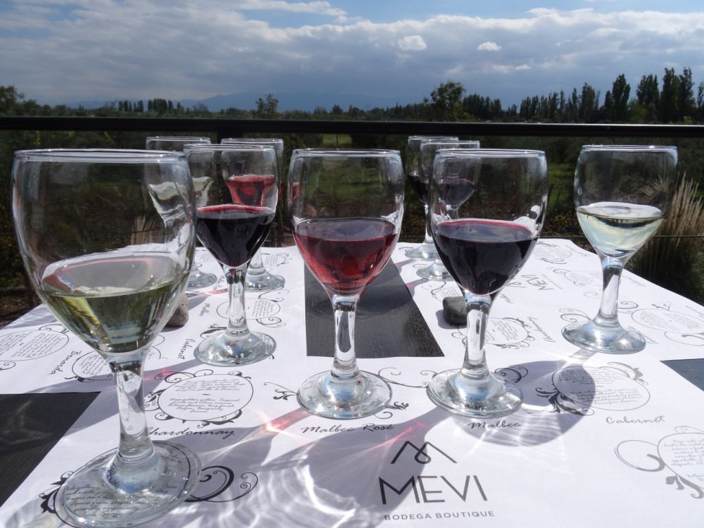 Der Wein steht bereit. Prost!